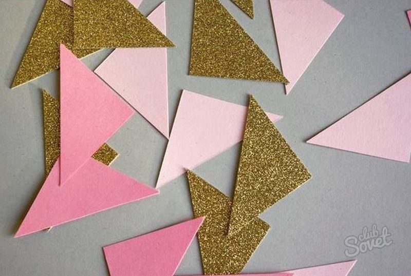 Jei trikampiai yra pagaminti iš spalvoto popieriaus, jie bus ryškesni ir bus smagiau dirbti
