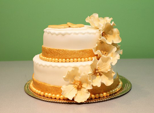 Тому для золотого весілля повинен обов'язково бути випечений торт